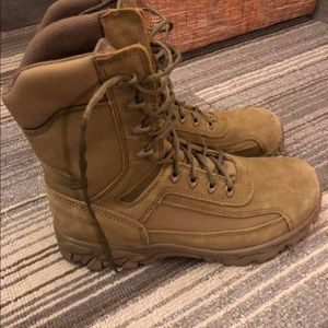 Army coyote boots
